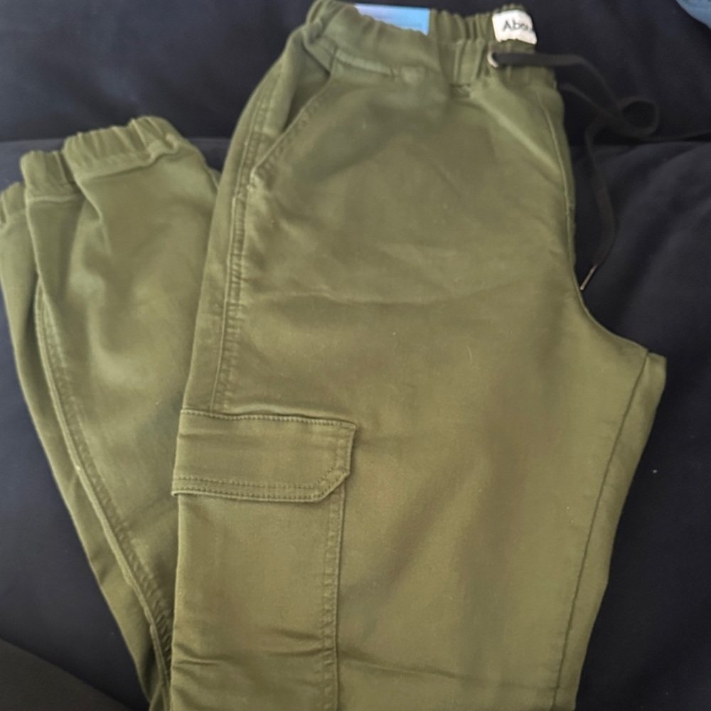 Abound Olive Green Cargo Joggers slim size small nwt